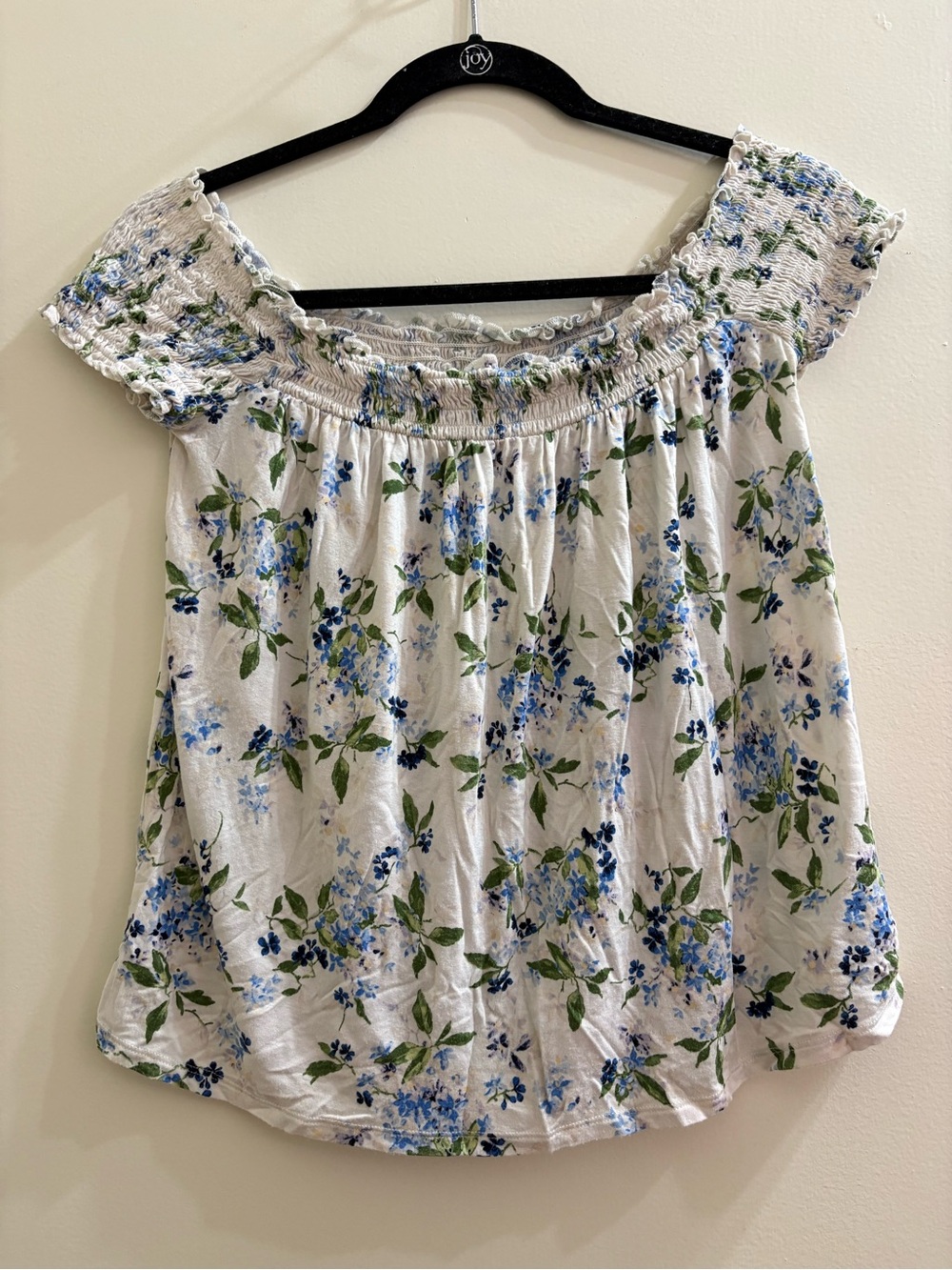 American Eagle Women’s Off-Shoulder Floral Top in White and Blue